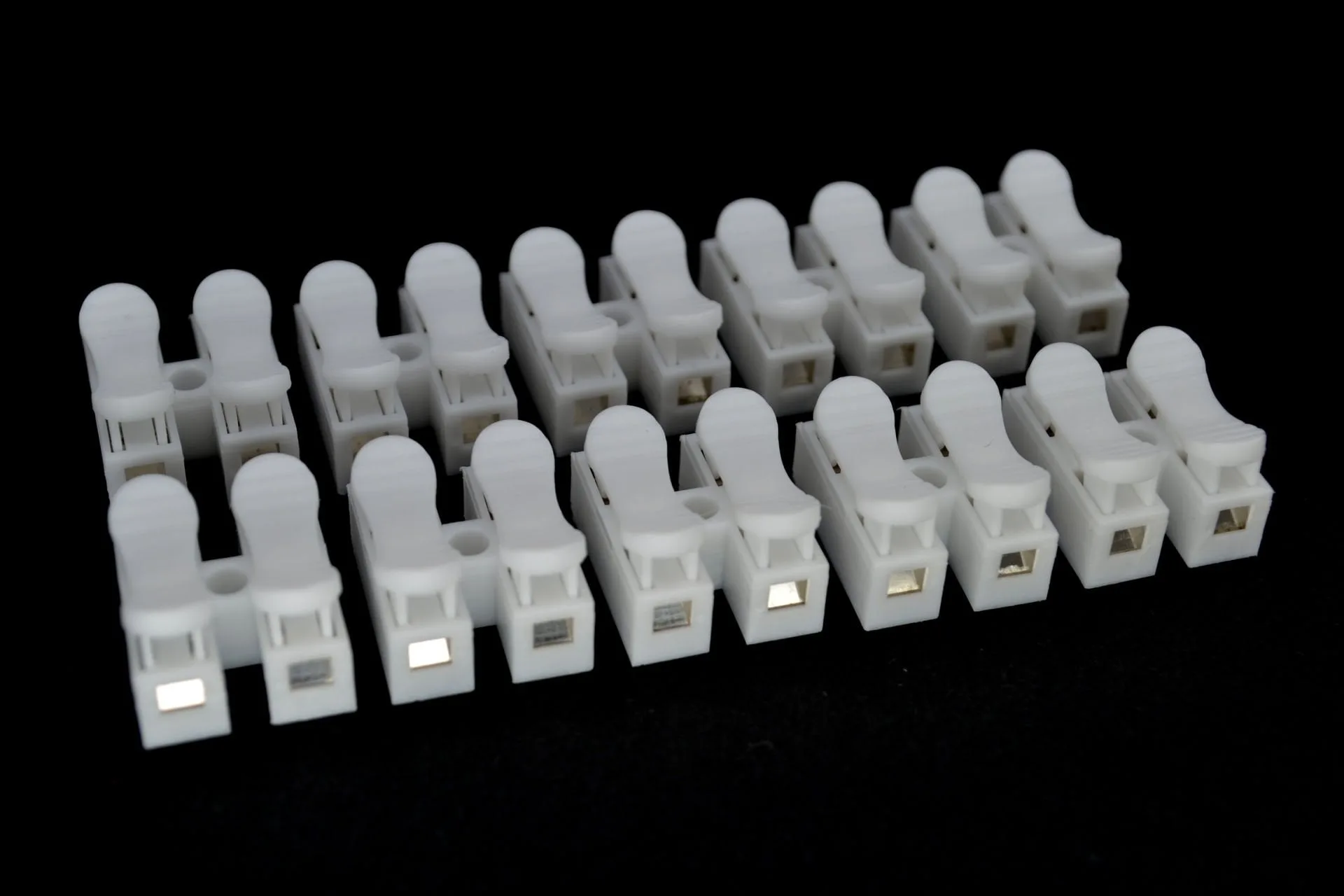 100 Adet Kablo Bağlantı Klemensi Yaylı İkili 2mm² Kabloya Kadar